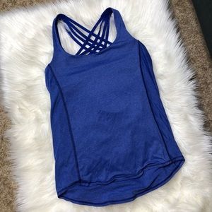 Lululemon workout top